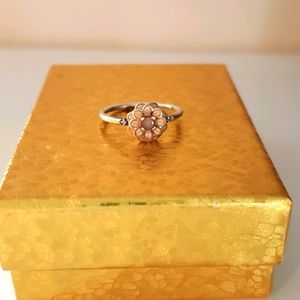 Pandora Dahlia Ring